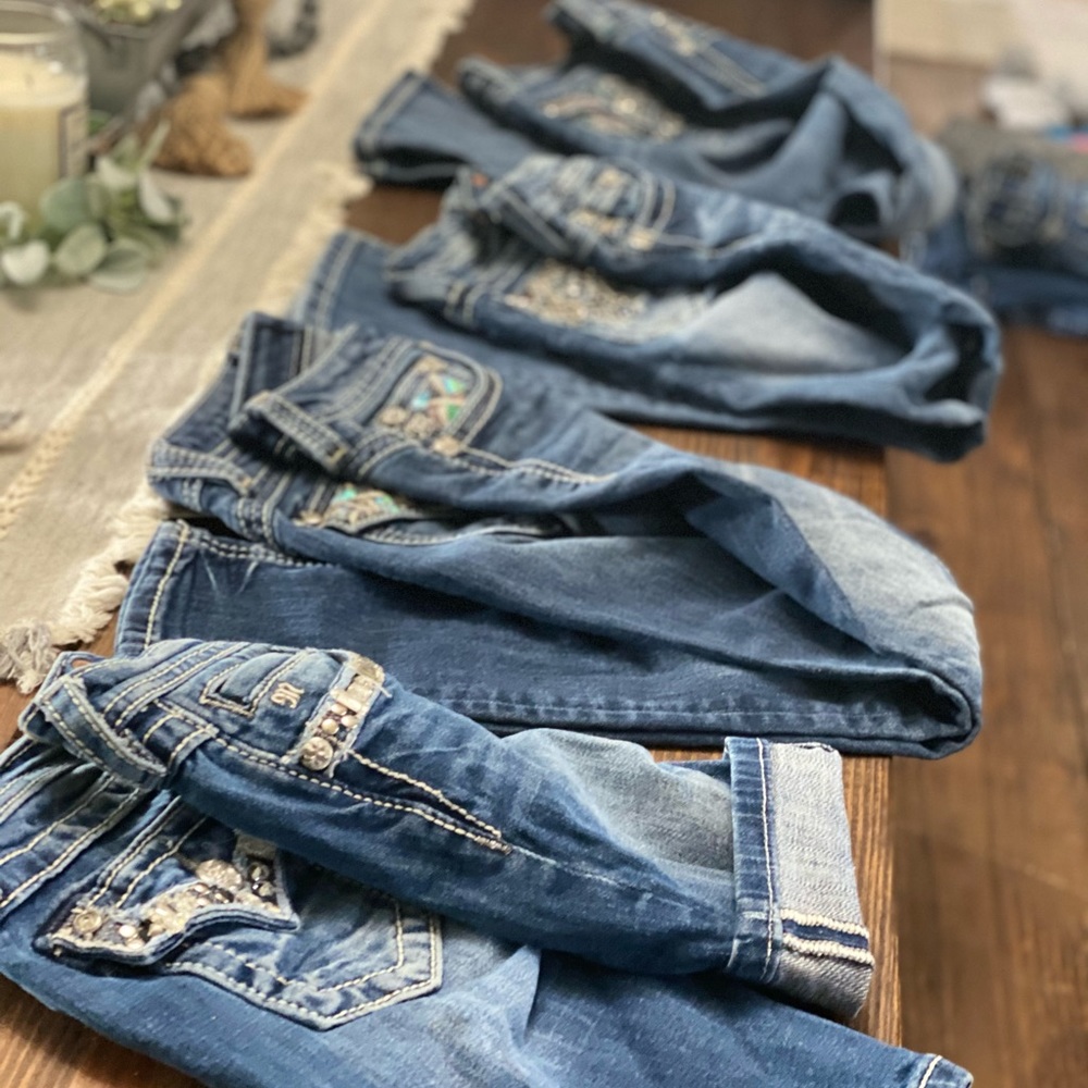 Girls size 7 miss me jeans